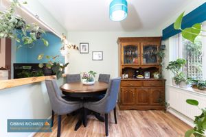 Dining room- click for photo gallery